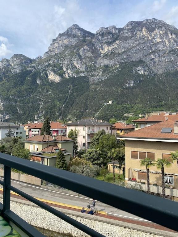 Casa Filippo Large 3 Room Apartment, Close To The Beach, Free Wifi Internet Riva del Garda Exterior photo